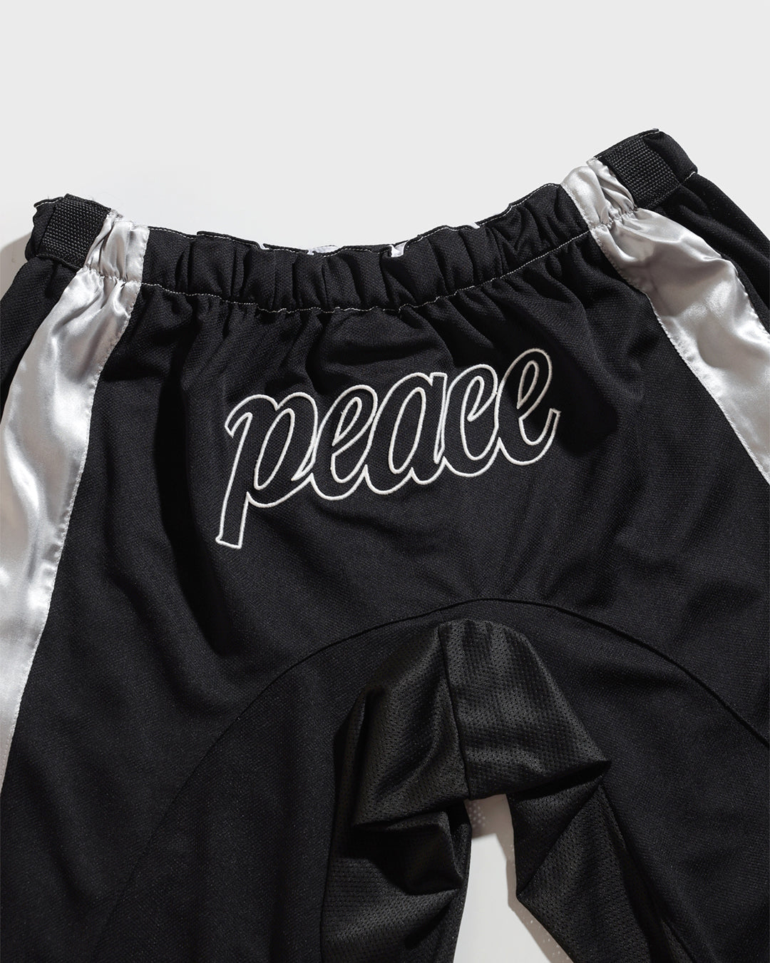 Peace Trackpants Black